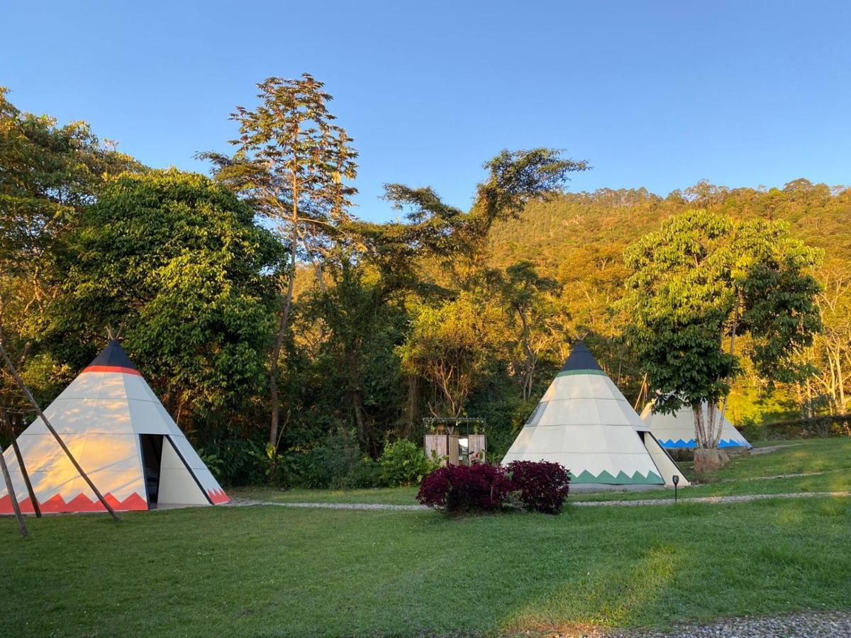 Bosque De Aventura & Glamping Refugio Del Bosque Hotel La Mesa  Exterior foto